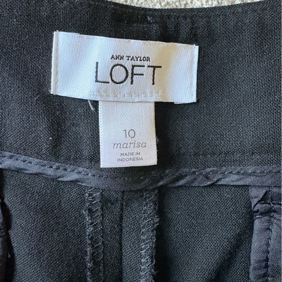ANN TAYLOR LOFT Marisa Mid-Rise Black Wide Leg Trousers Size 10 - Picture 9 of 11